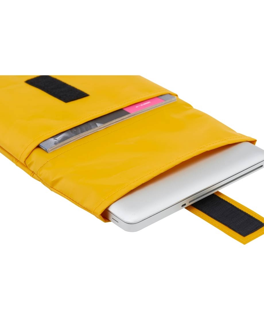 GelbeGRNBAGComputerhlle1516-02
