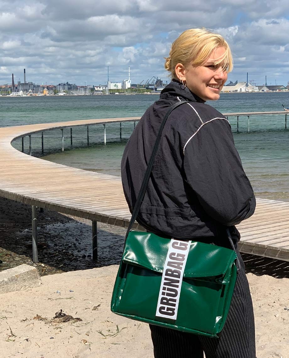 OUTLET Grüne Laptoptasche Carry