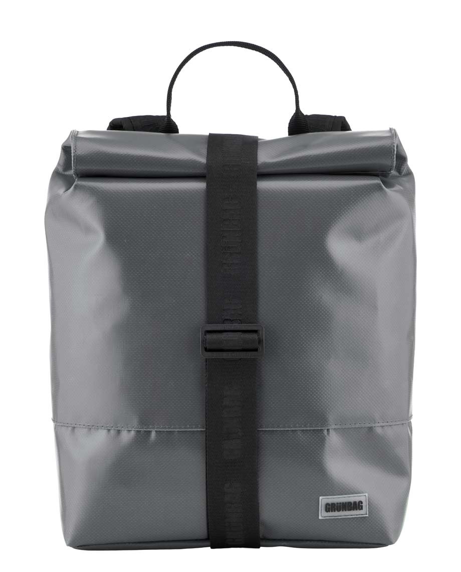 GrauerRucksackNorrStraps-017