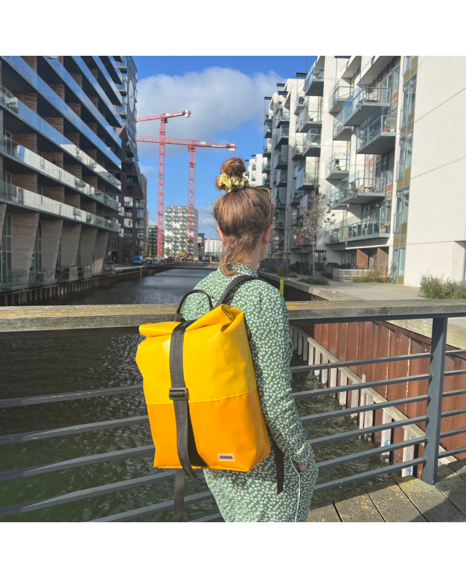 TwocoloredBackpackNorrStrapyellowyellow-01