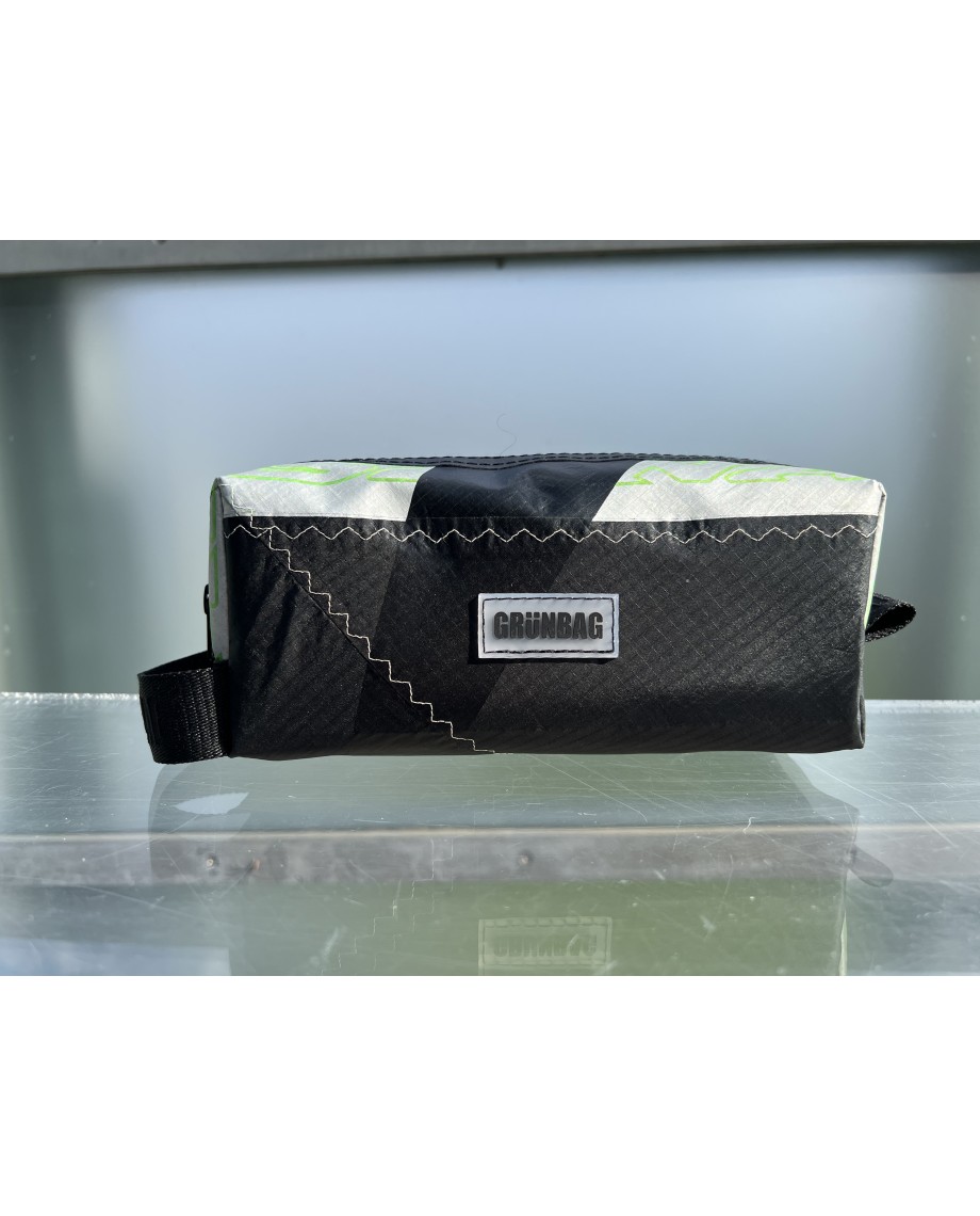 Unique Kites Toiletry Multi Case #7