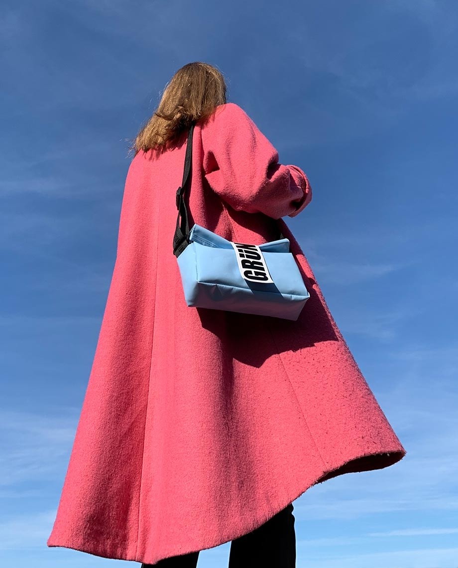 Limited Edition Crossbody Go - Light blue