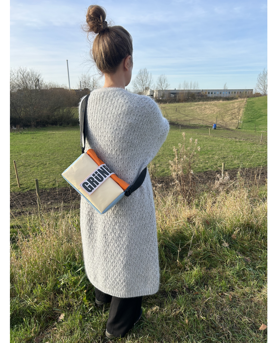 LimitedEditionCrossbodyGoMulticolor-02
