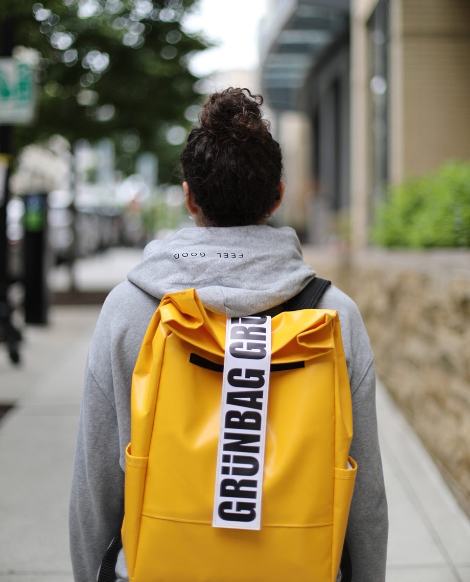 GelberRucksackAlden-09