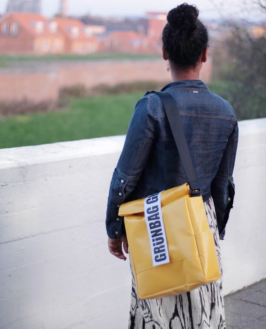 Gelbe Umhängetasche City