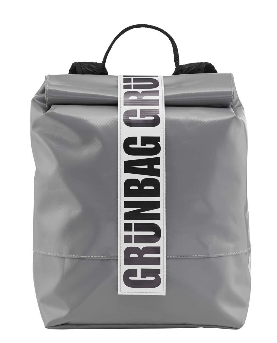 0__=__youtube___look inside the backpack___https://www.youtube.com/embed/aSXfBr2g7zA___aSXfBr2g7zA